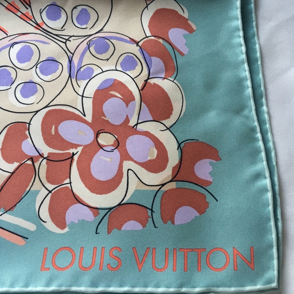 Authentic Louis Vuitton Flowers Scarf